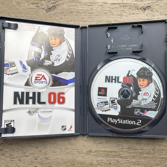 🥅 Playstation 2 NHL 06 PS2 Video Game Sports Hockey 🏒 - Picture 3 of 3
